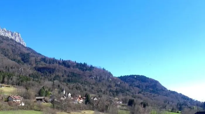 Chalet L' Adret Bluffy
