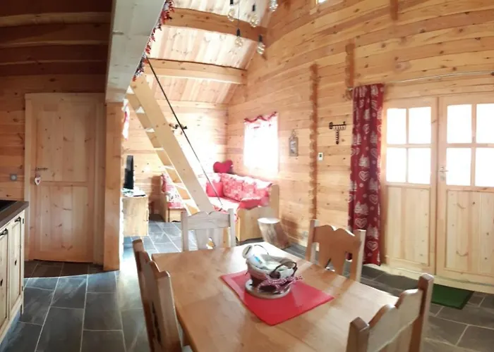 L' Adret Chalet *