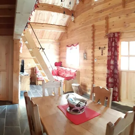 L' Adret Chalet *